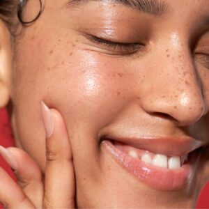 The True Cream Moisturizing Bomb - Image 4